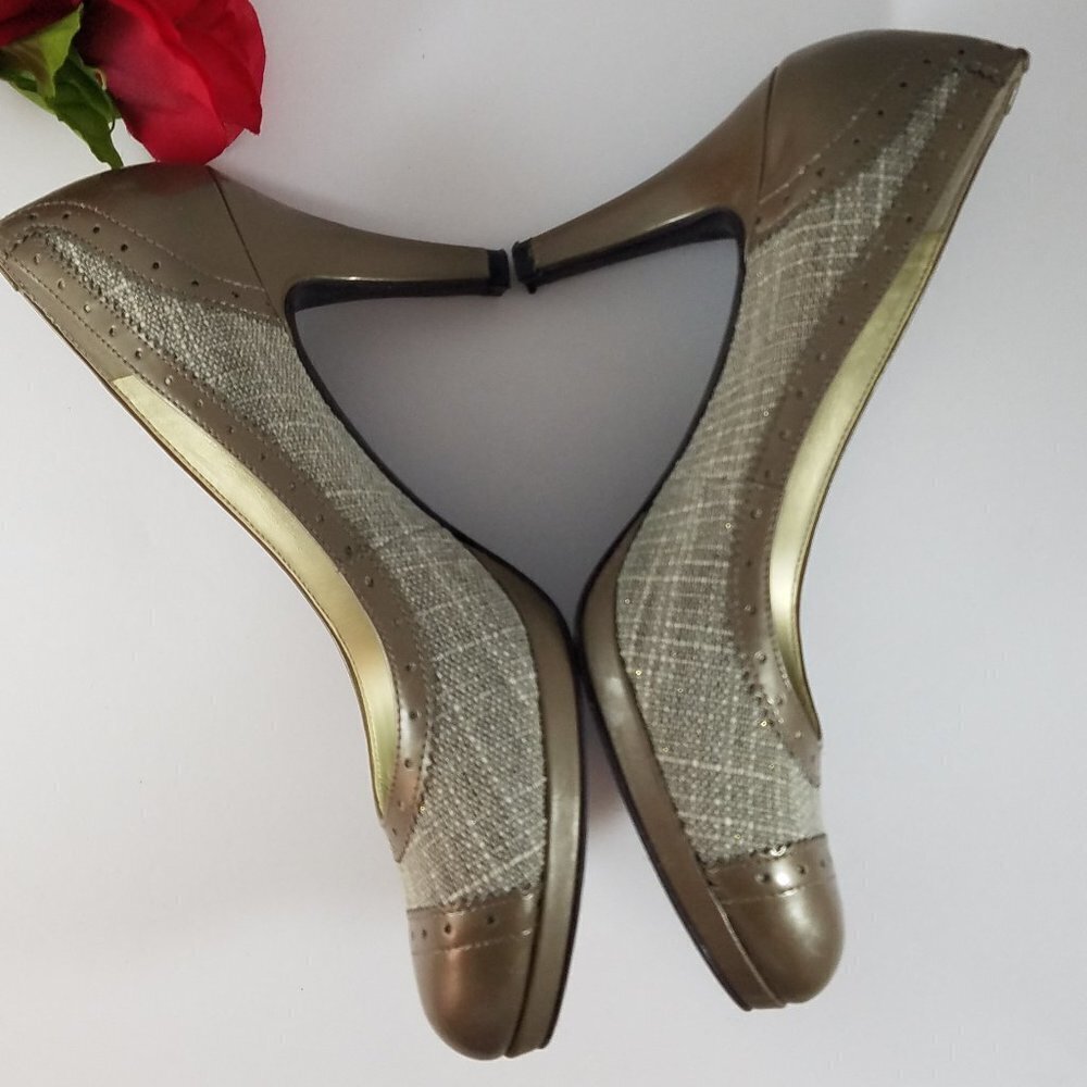 AK Anne Klein Platform Heels Taupe 7M Wake Pantene Tweed Pumps Shoes 3” Heels
